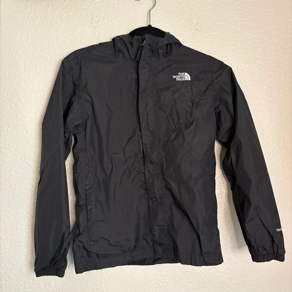 The North Face Boys Hyvent outer layer Lightweight Water Wind Resistant Jacket - Picture 1 of 7